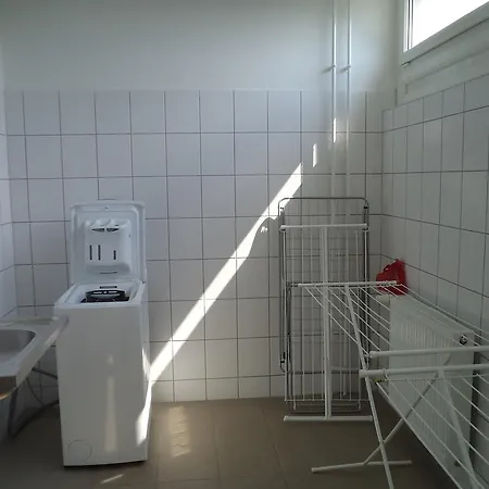 Ostello Almagyardombi Kollegium *